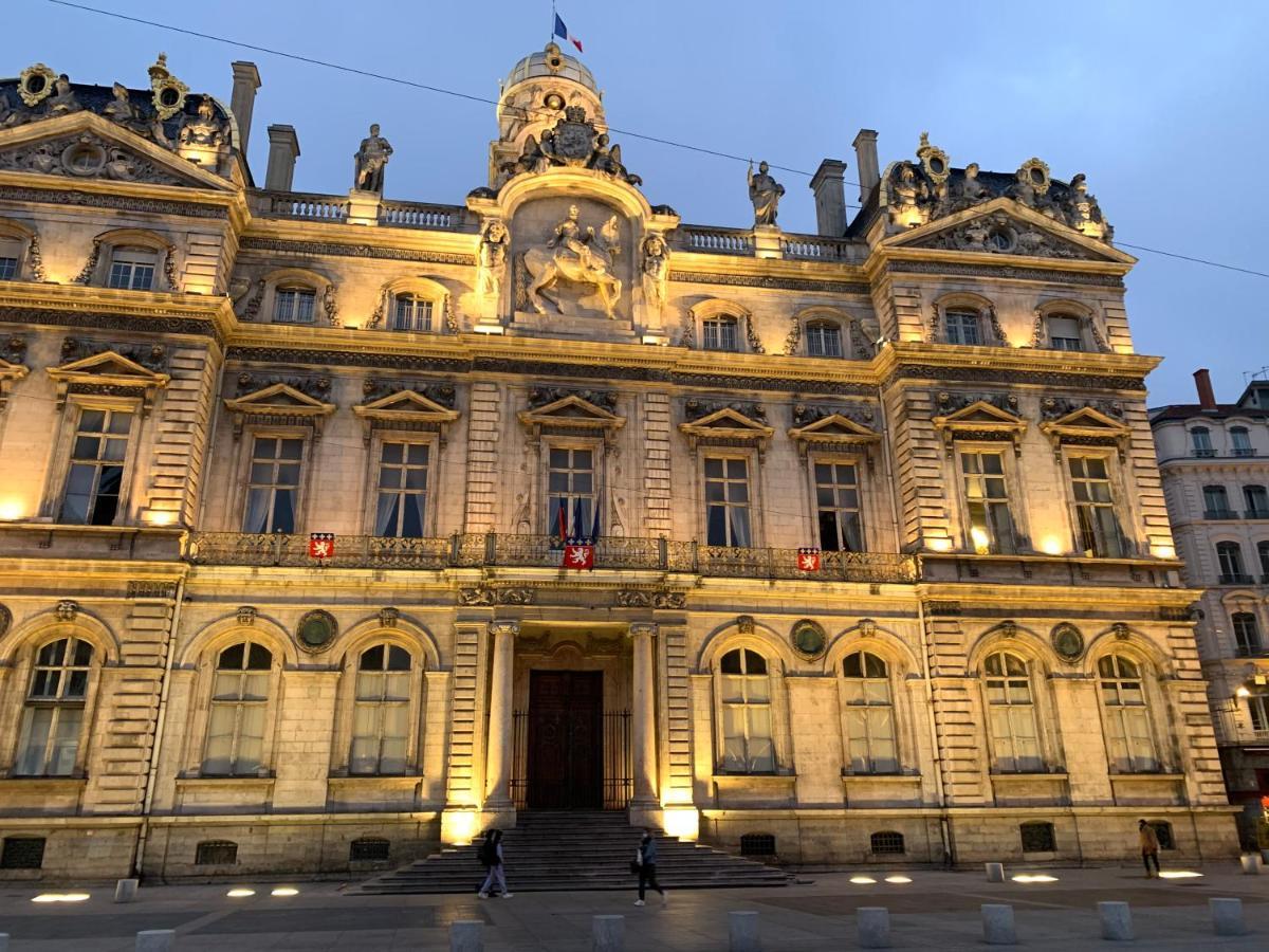 Gite Du Vieux Lyon Zewnętrze zdjęcie